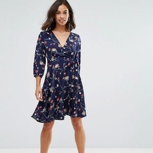 Yumi Petite Floral dress